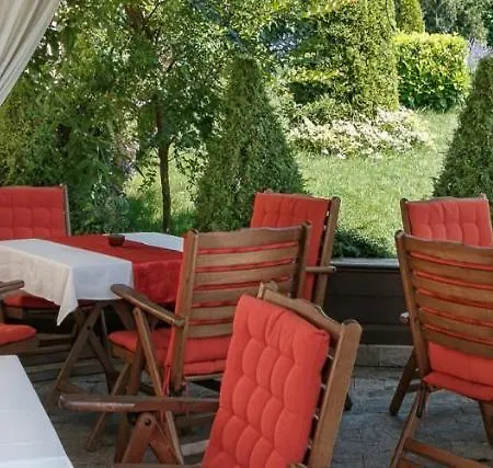 александра Hotel