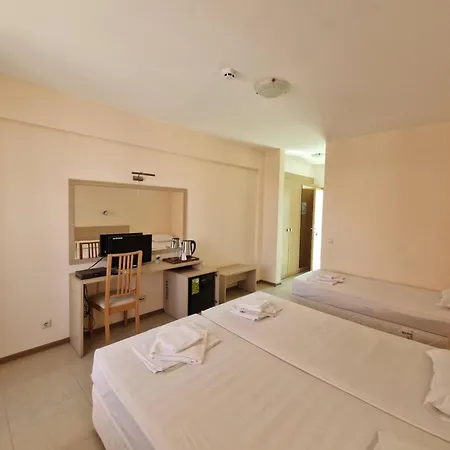 александра 3*