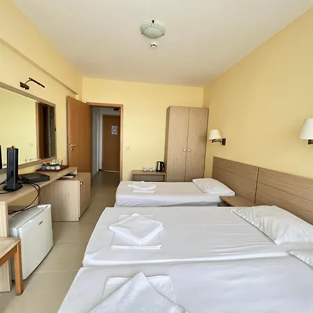 александра Hotel 3*