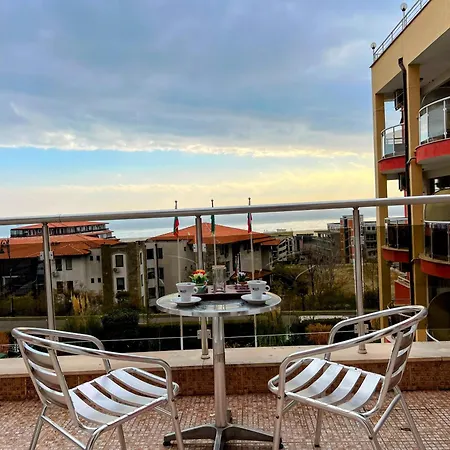 Hotel александра 3*