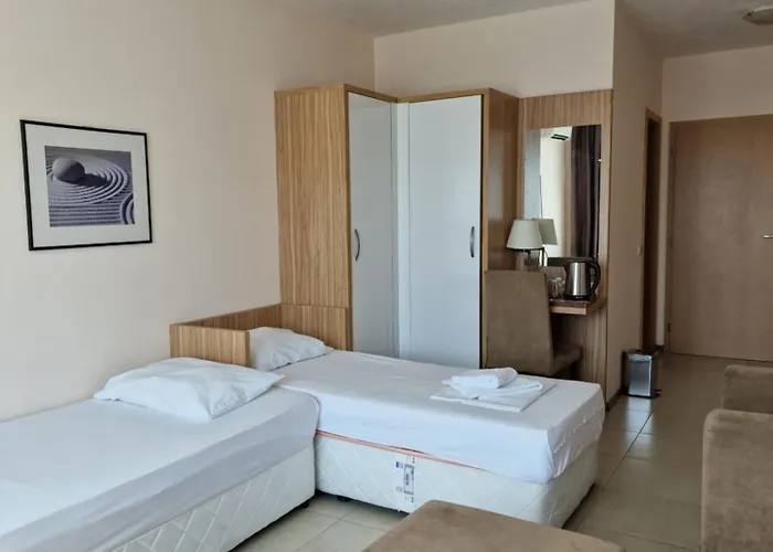 александра 3*